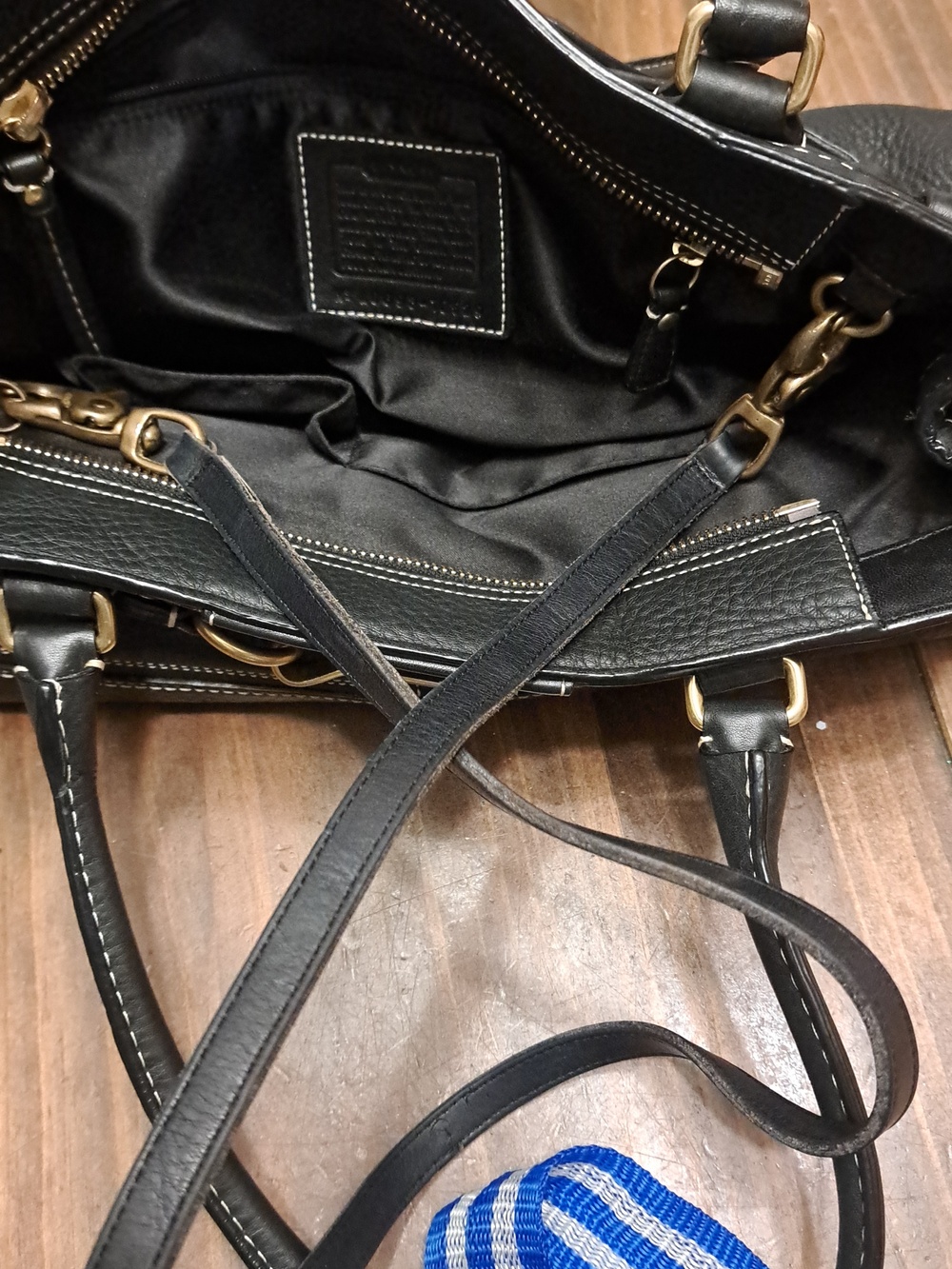 Coach Hamptons Carryall in black 2006 Clean & Beautiful💝 - Picture 7 of 11